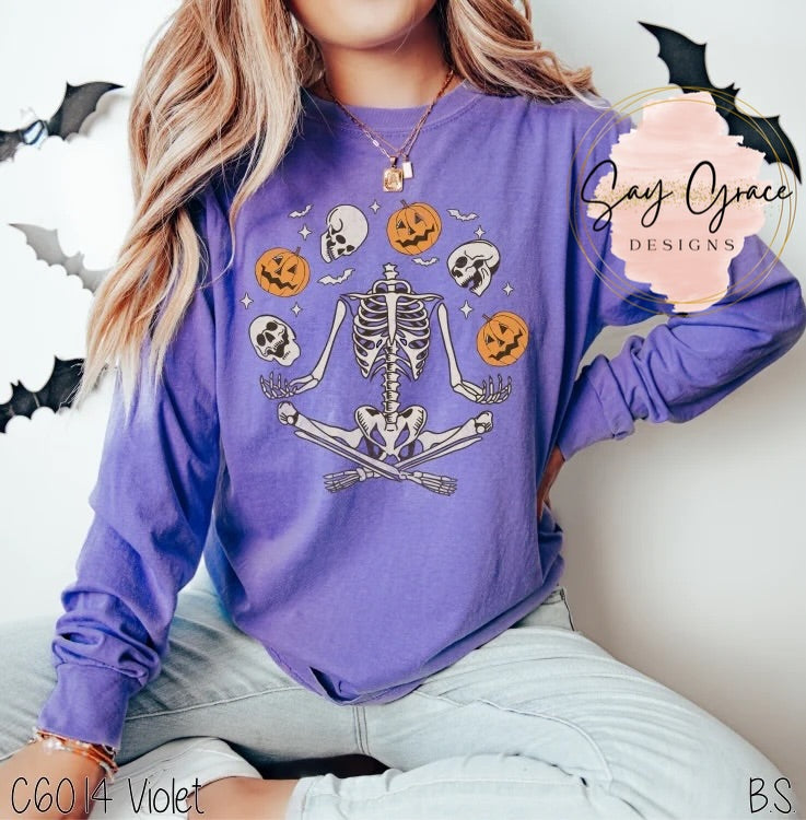 Juggling Skeleton Pumpkin Heads