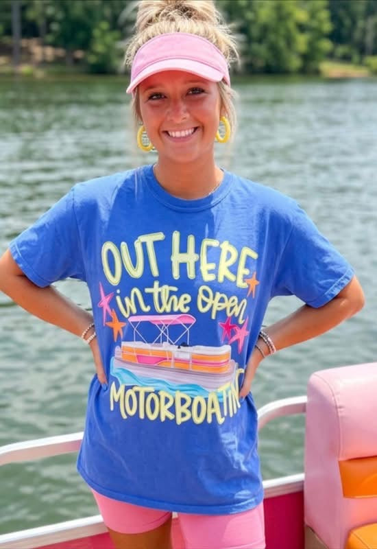 Out Here in the Open Motorboatin